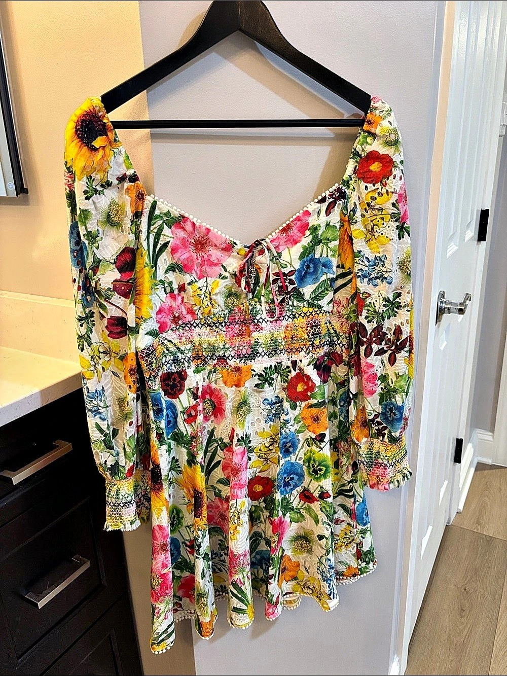 alice + olivia Floral Long Sleeve Blouse in Multicolor Like New